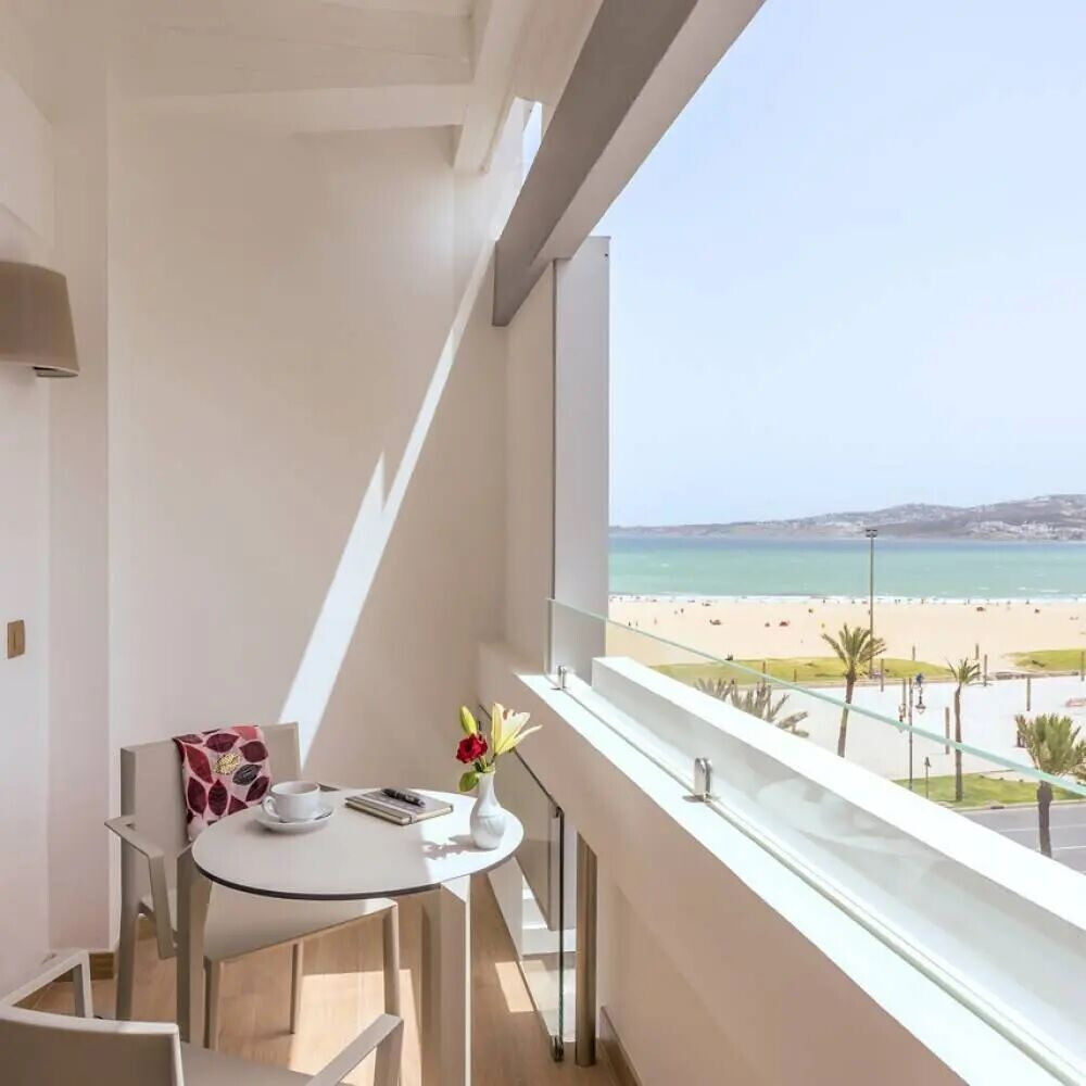 https://archello.com/story/123756/attachments/photos-videos/5 photo_credit Image Courtesy Vondom