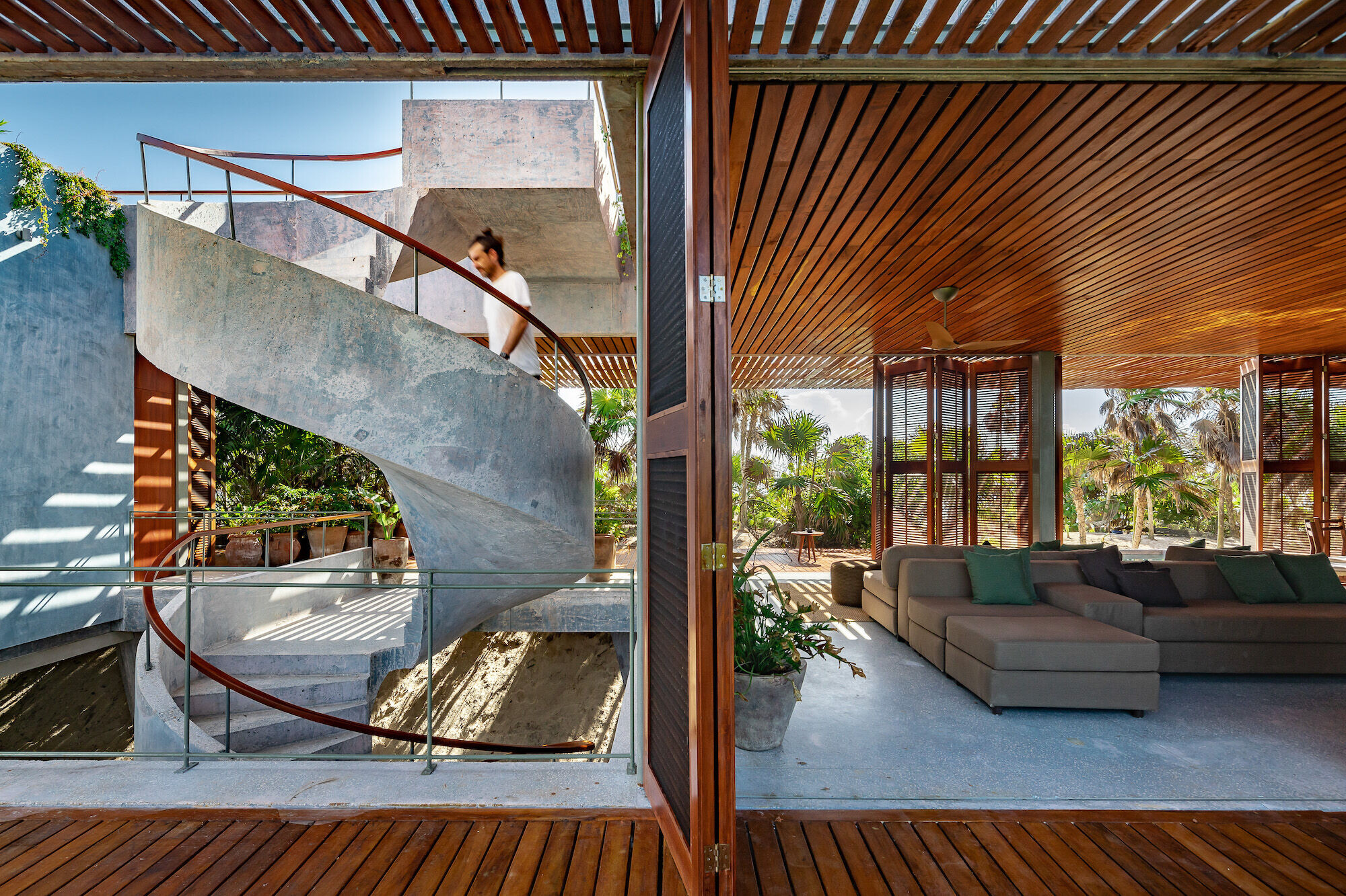 https://archello.com/story/123904/attachments/photos-videos/14 photo_credit Onnis Luque