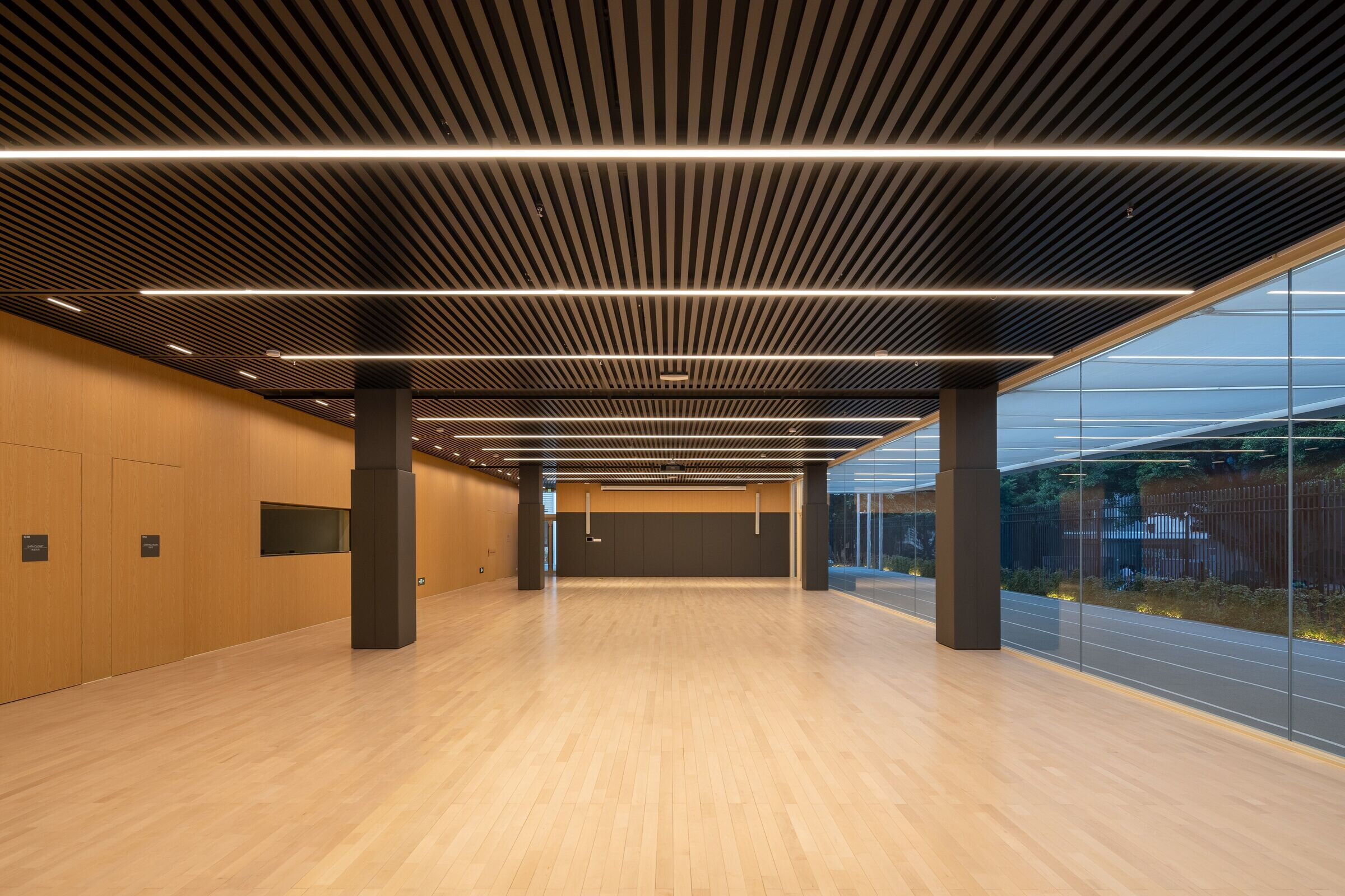 https://archello.com/story/124135/attachments/photos-videos/12 photo_credit ZC Architectural Photography Studio