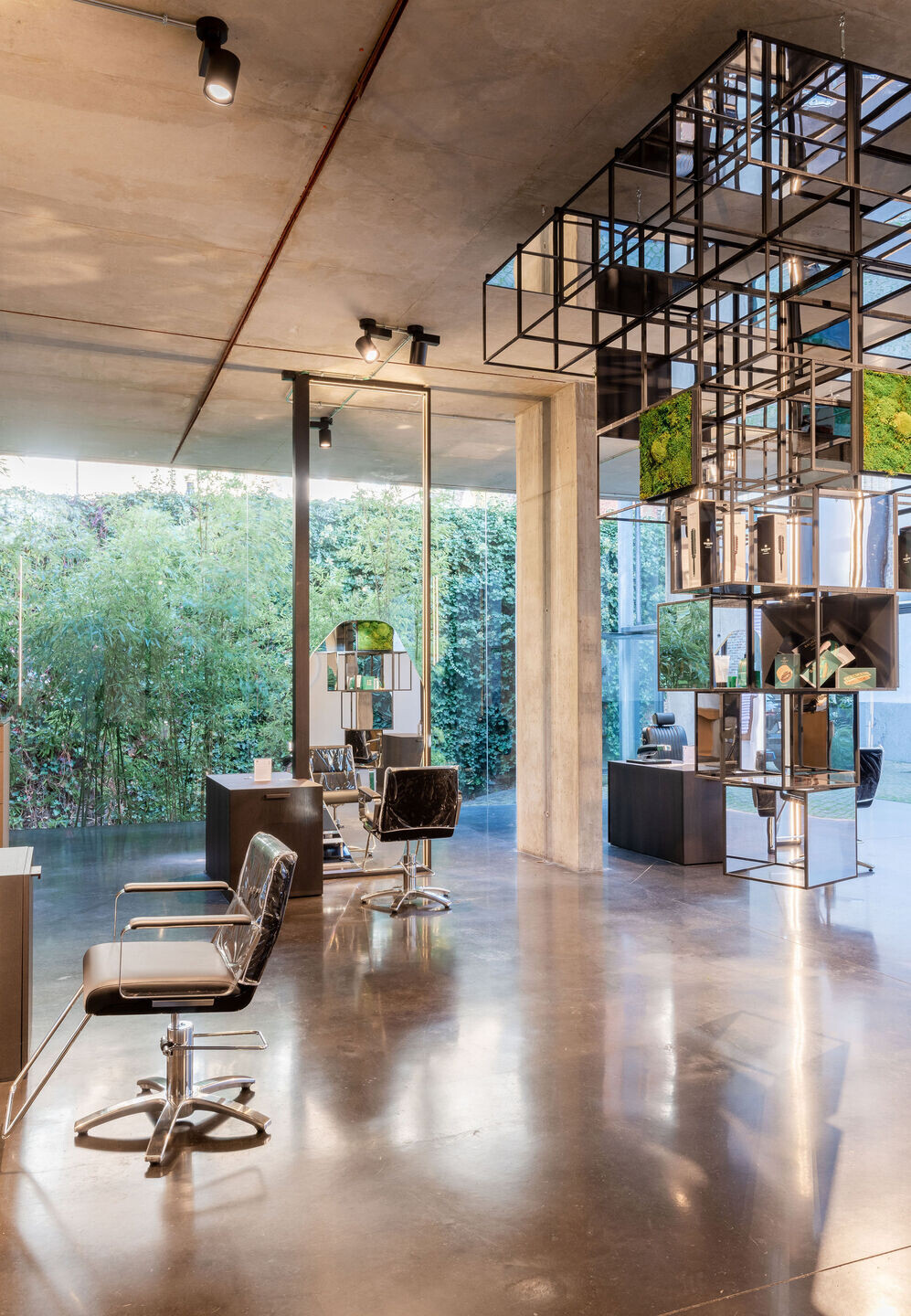 https://archello.com/story/124106/attachments/photos-videos/4 photo_credit Maison Bu