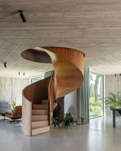 10 interiors with dramatic spiral staircases