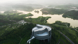 The confluence of two rivers informs the design of a new exhibition center in Chongqing