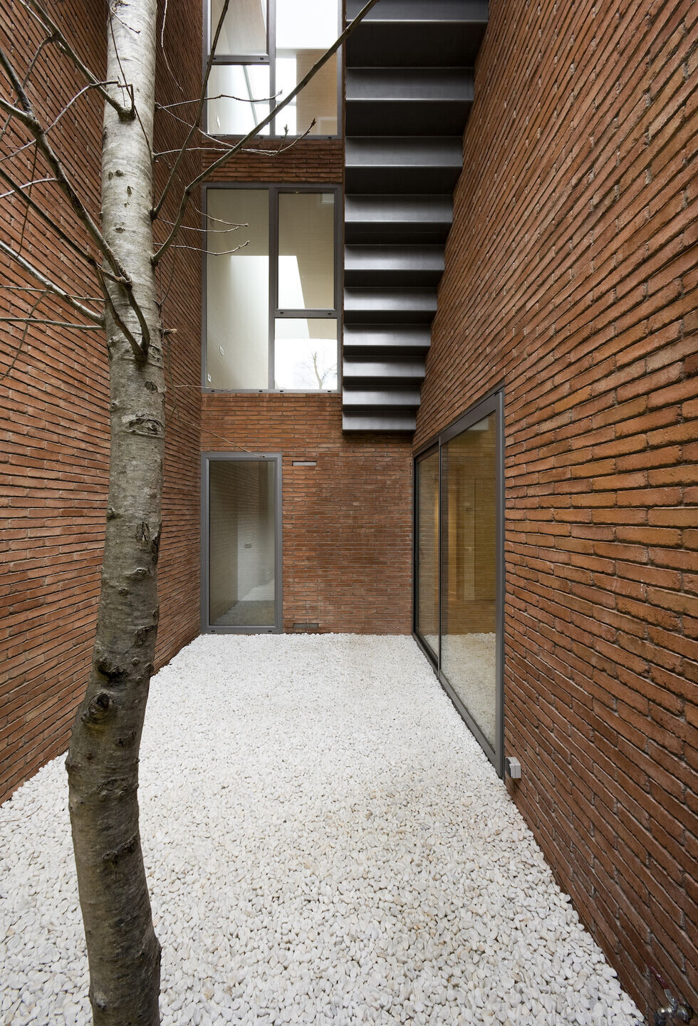 https://archello.com/story/124261/attachments/photos-videos/8 photo_credit Lluís Casals