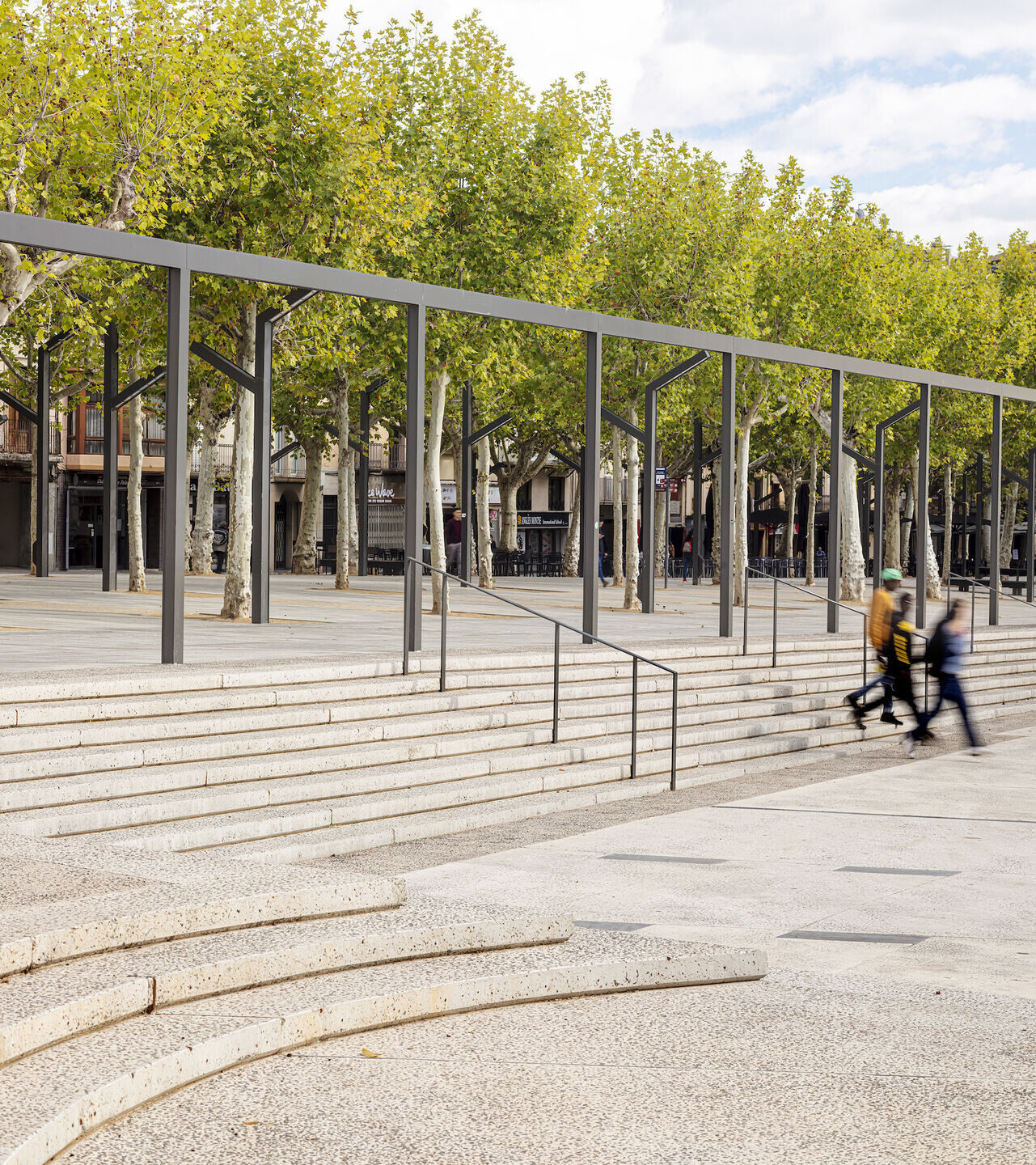 https://archello.com/story/124329/attachments/photos-videos/7 photo_credit Adrià Goula Photo