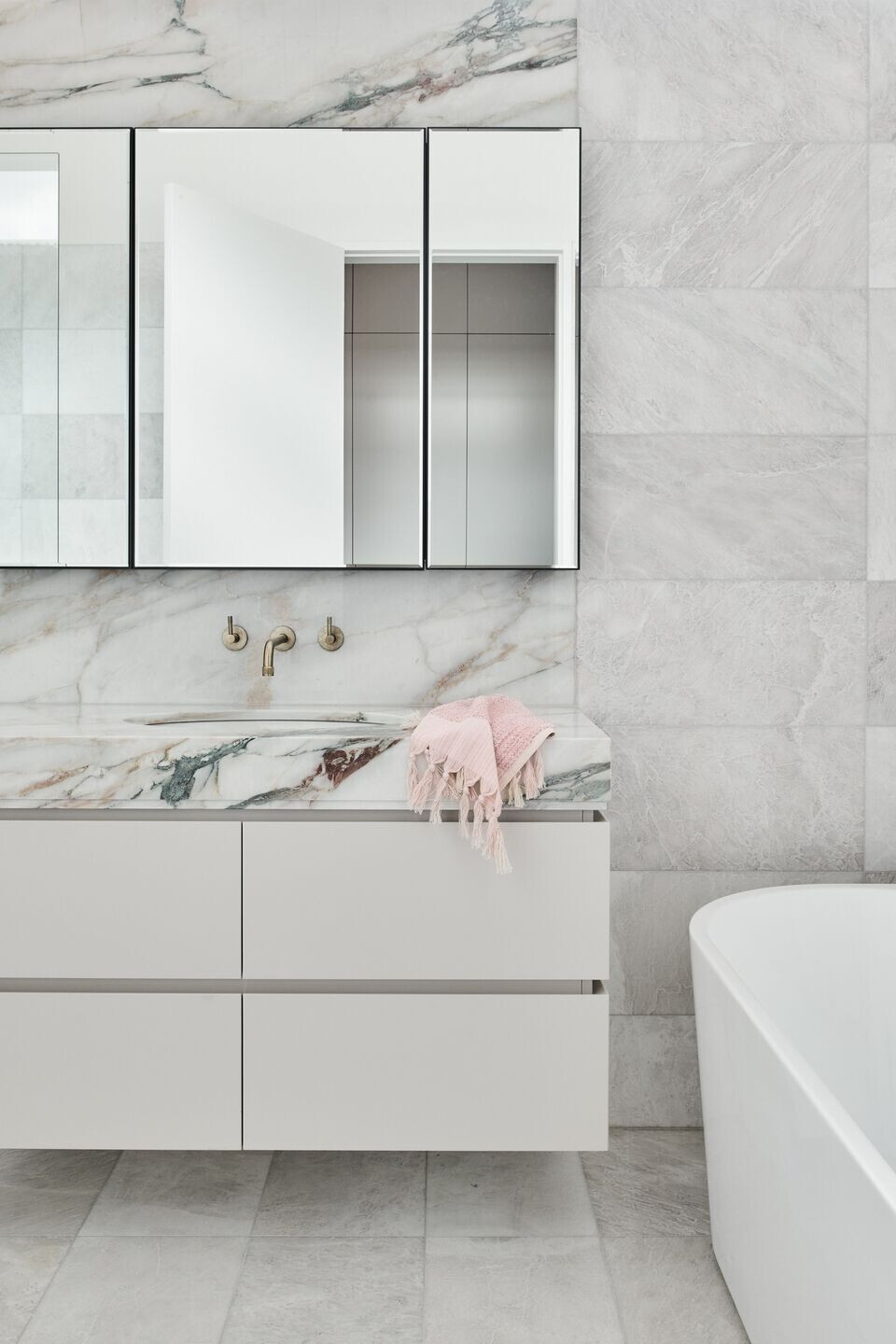 https://archello.com/story/124322/attachments/photos-videos/17 photo_credit Tom Blachford