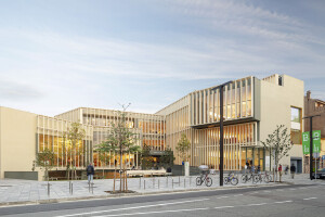 NEW PILARÍN BAYES LIBRARY, VIC (Barcelona)