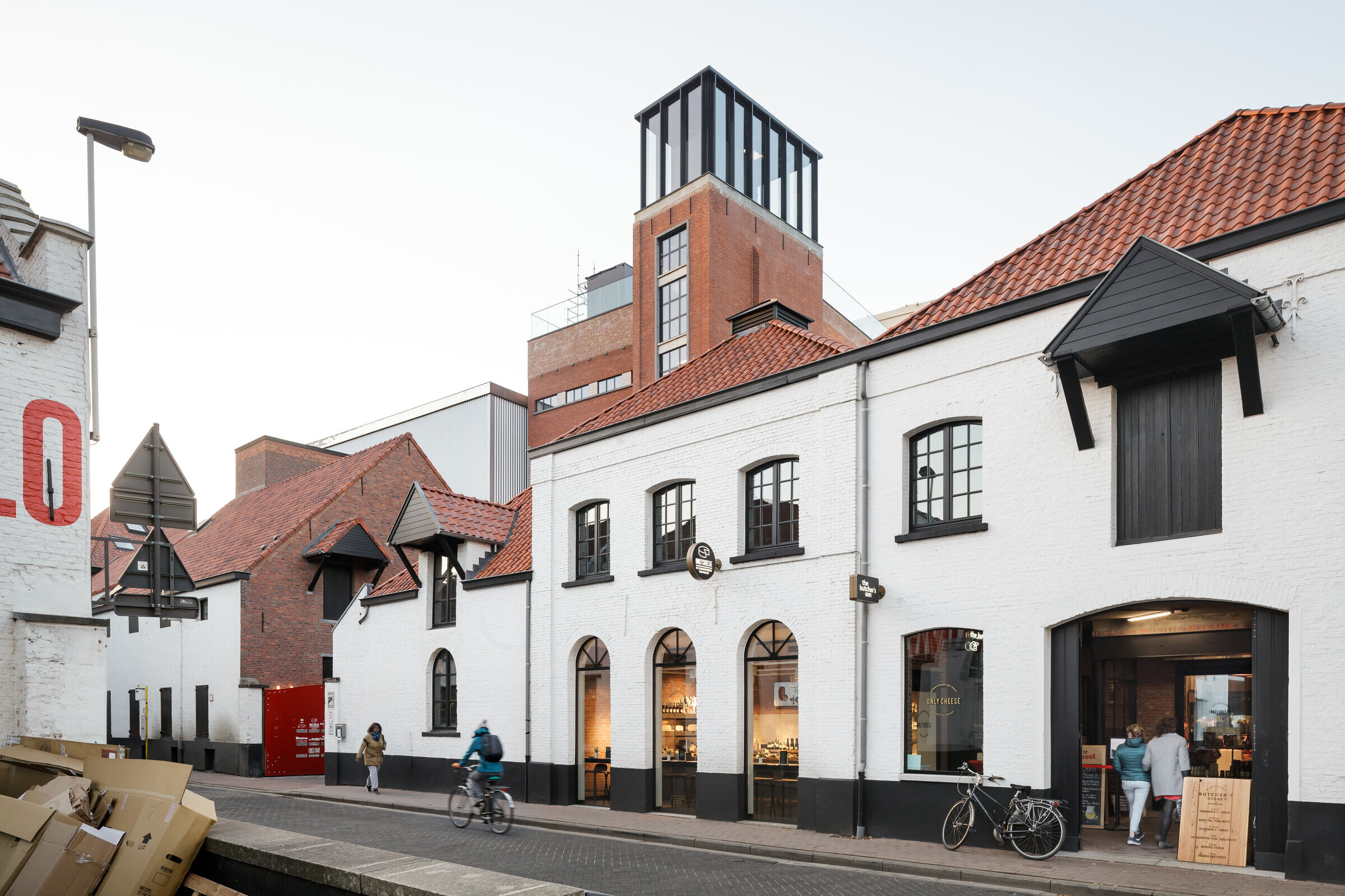 https://archello.com/story/124422/attachments/photos-videos/3 photo_credit Stijn Bollaert