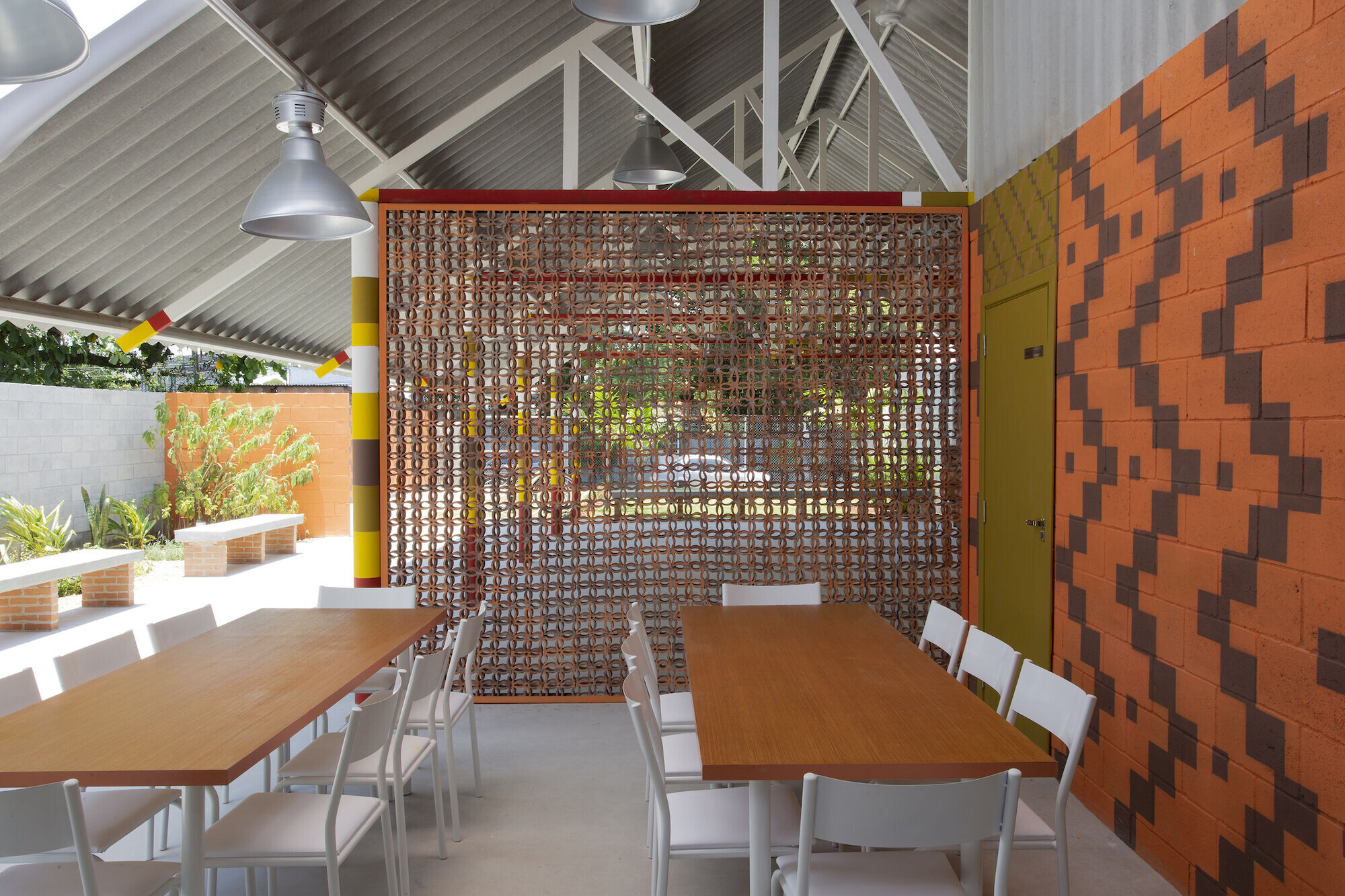 https://archello.com/story/124556/attachments/photos-videos/12 photo_credit Courtesy Of Tadu Arquitetura