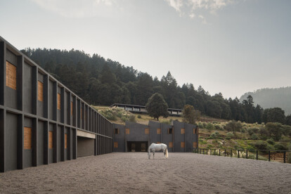 Mexican equestrian clubhouse provides haven for horses and horse lovers alike