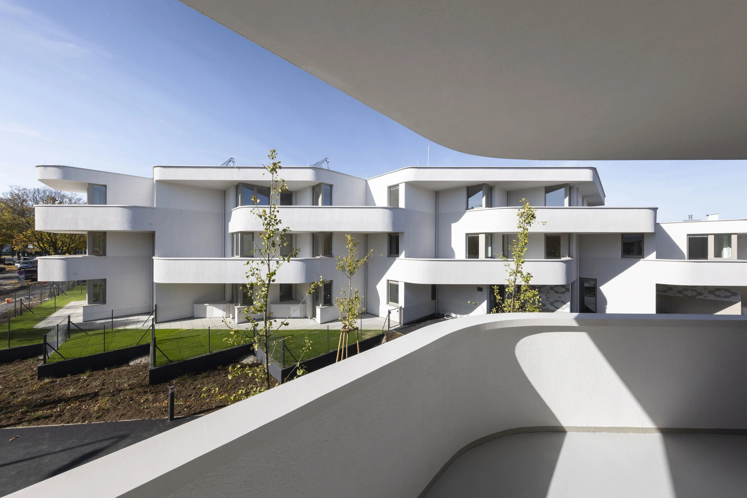 https://archello.com/story/124627/attachments/photos-videos/2 photo_credit ©Daniel Hawelka