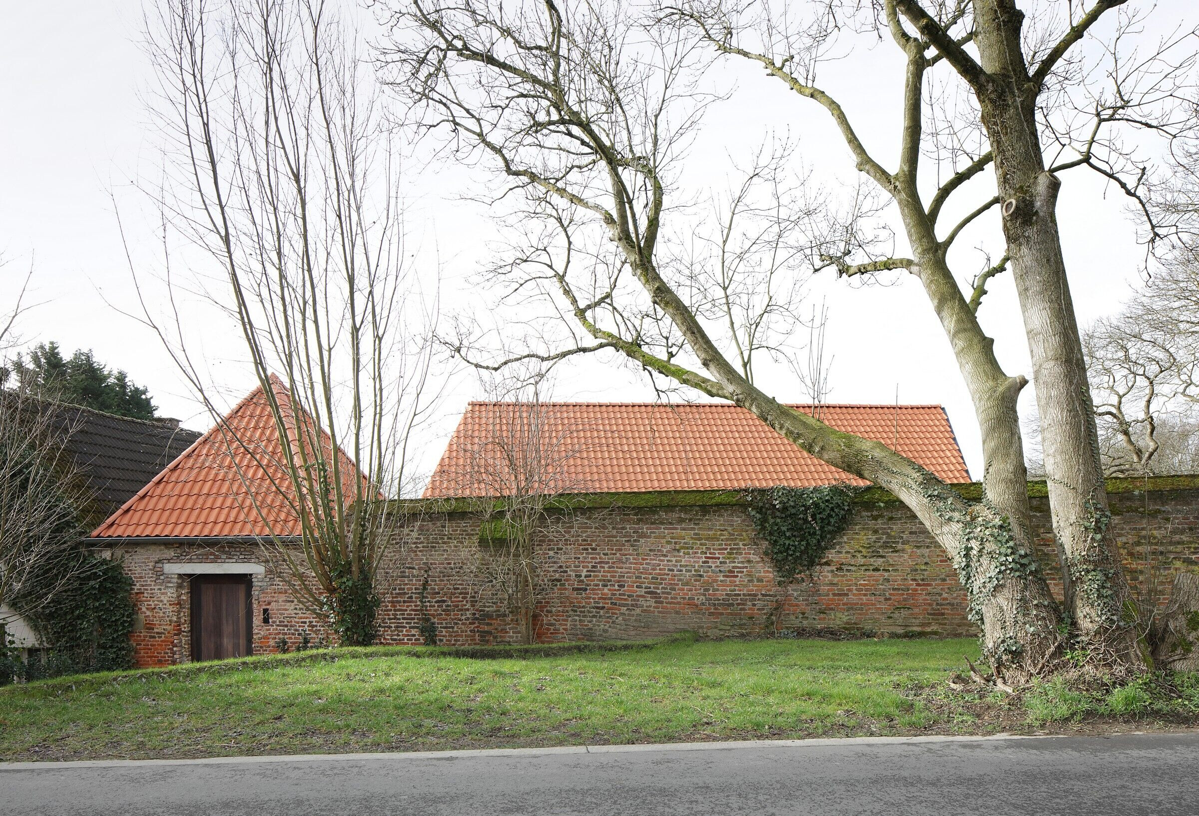 https://archello.com/story/124669/attachments/photos-videos/4 photo_credit Filip Dujardin