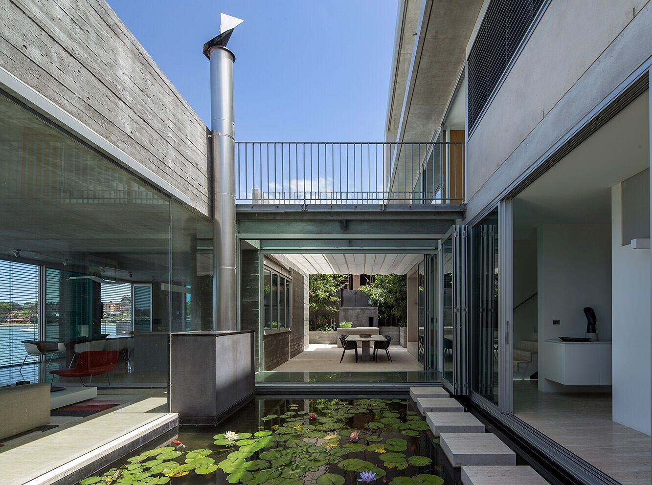 https://archello.com/story/124781/attachments/photos-videos/8 photo_credit Murray Fredericks