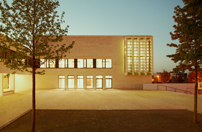 Grammar School Frankfurt-Riedberg