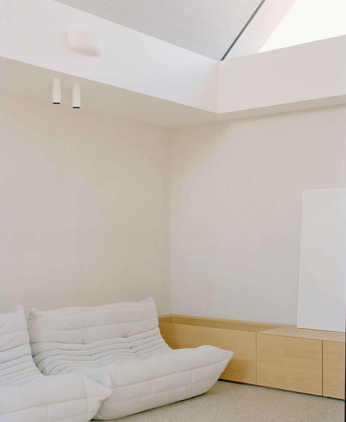 https://archello.com/story/124964/attachments/photos-videos/19 photo_credit Pier Carthew (photographer) Jess Kneebone (stylist)