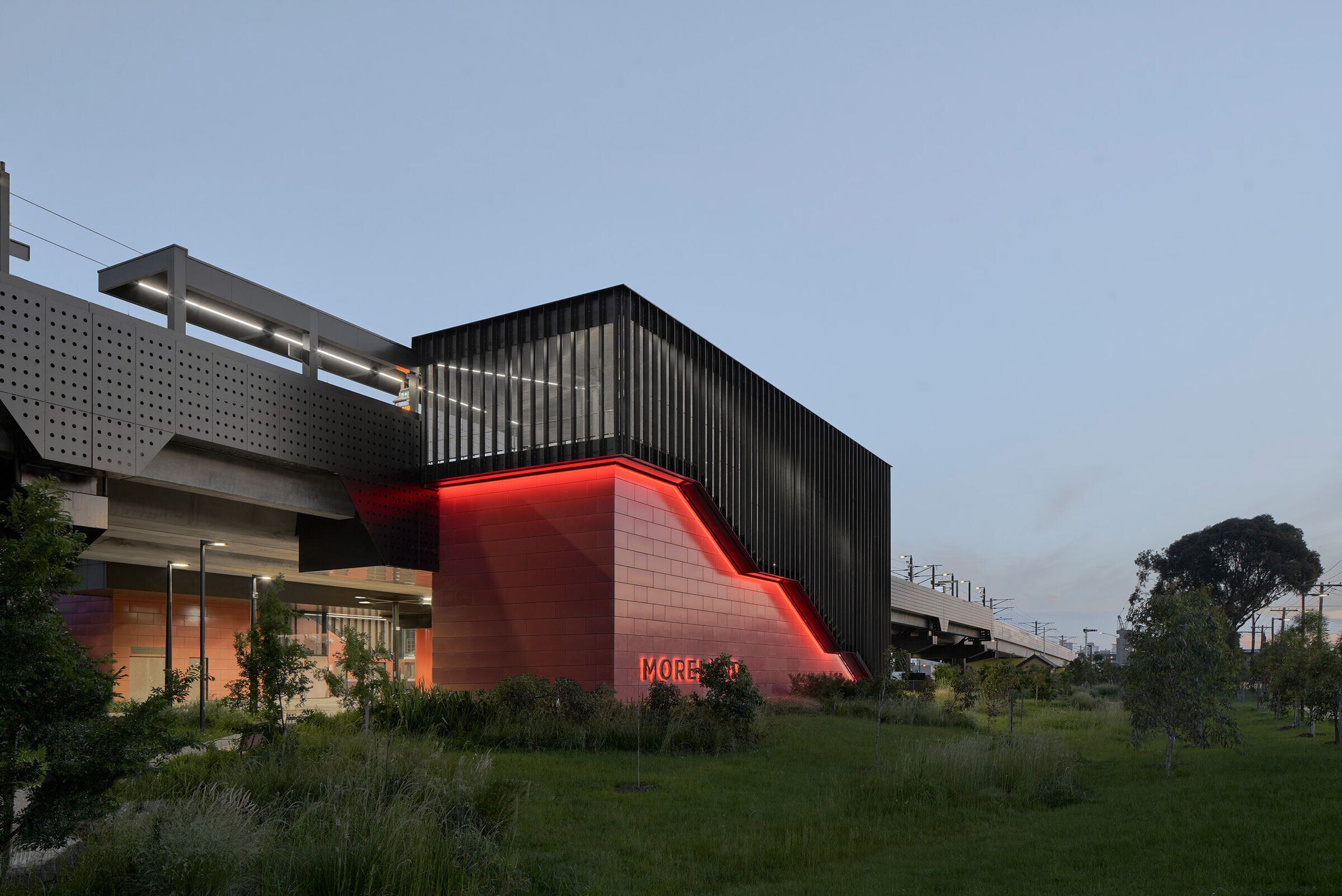 https://archello.com/story/124937/attachments/photos-videos/13 photo_credit Peter Clarke