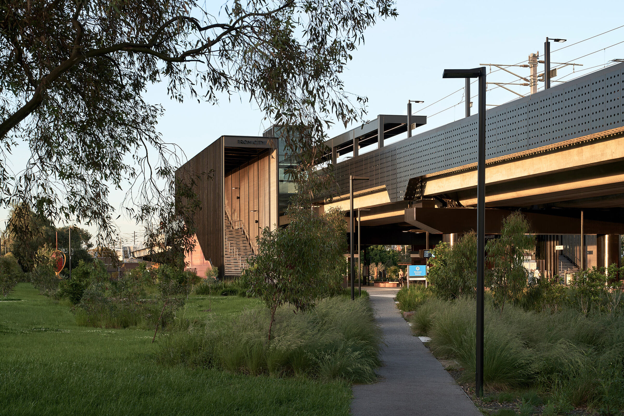 https://archello.com/story/124937/attachments/photos-videos/17 photo_credit Peter Clarke