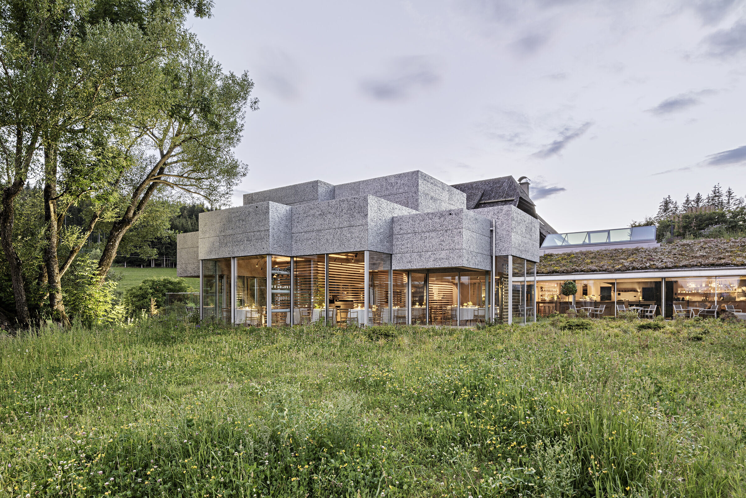 https://archello.com/story/125004/attachments/photos-videos/9 photo_credit Hertha Hurnaus