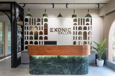Exonic salon