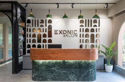 Exonic salon