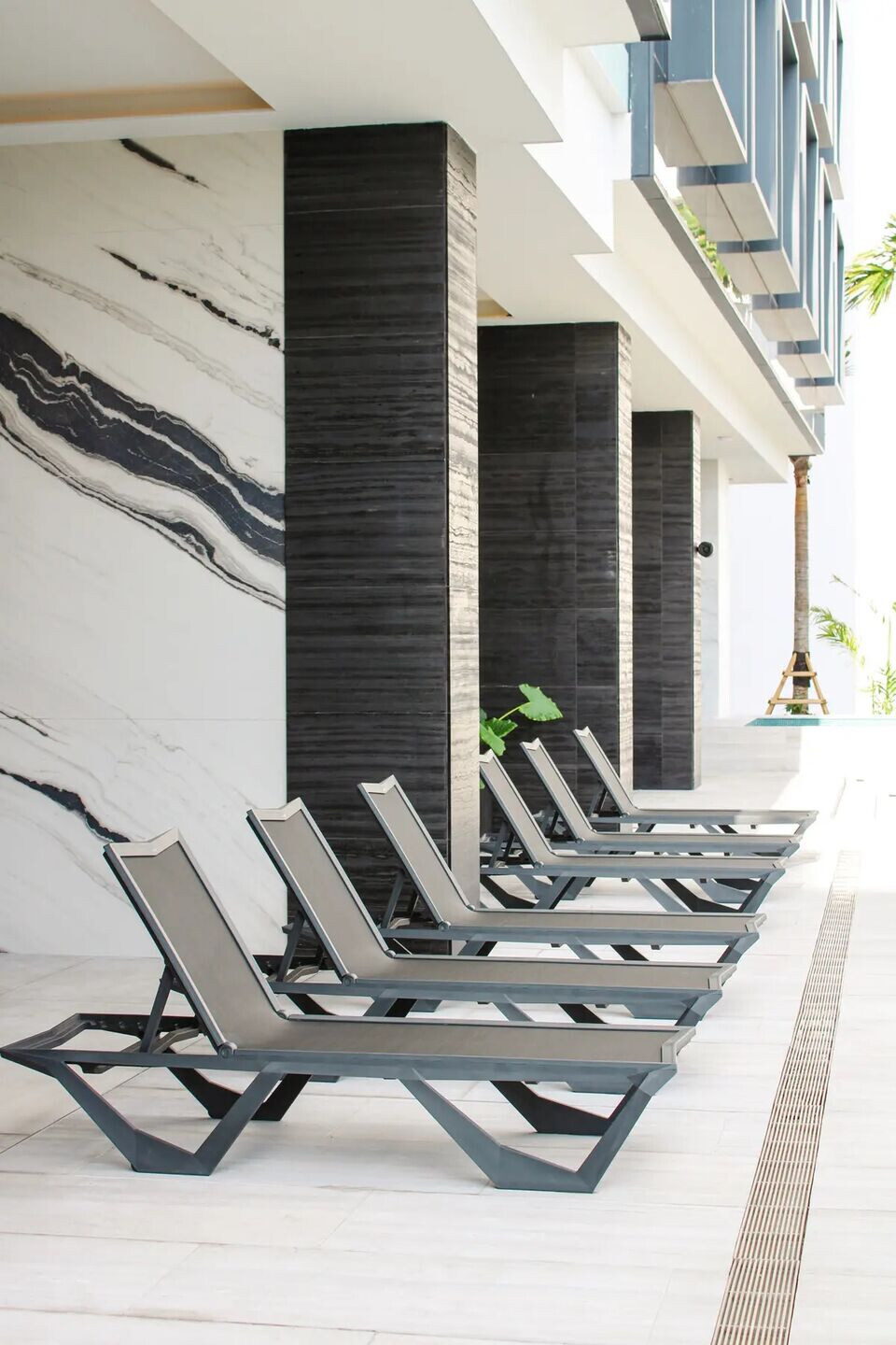 https://archello.com/story/125071/attachments/photos-videos/7 photo_credit Image Courtesy Vondom