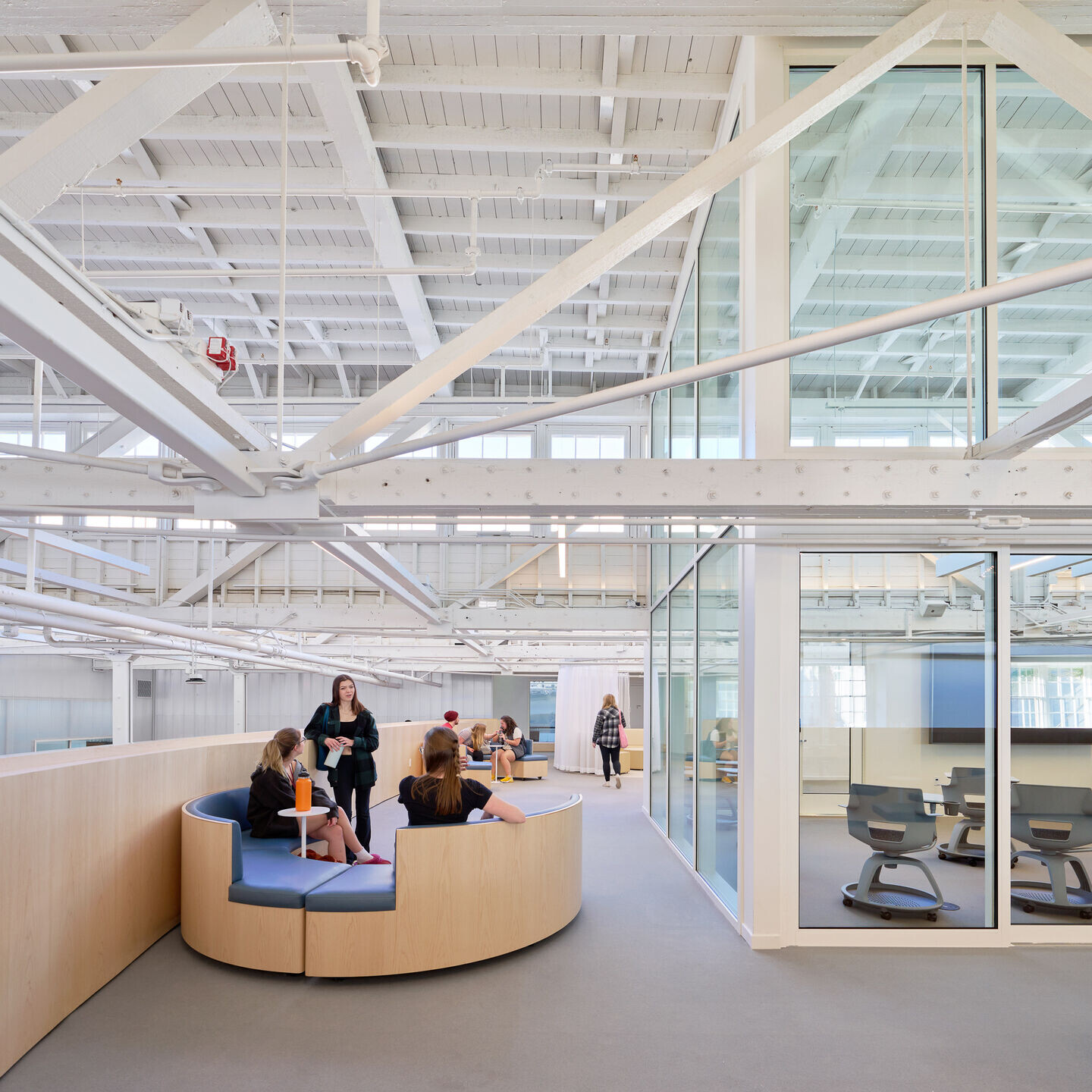 https://archello.com/story/125161/attachments/photos-videos/12 photo_credit Eric Staudenmaier