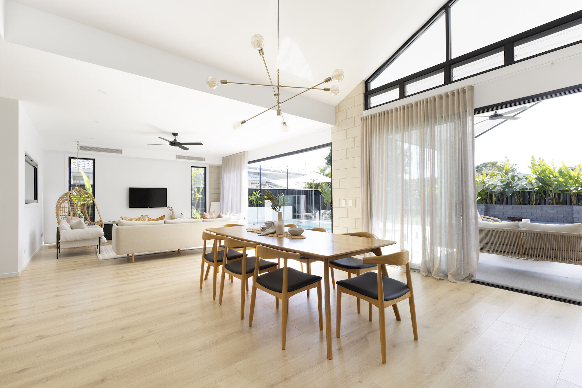 https://archello.com/story/125184/attachments/photos-videos/48 photo_credit Villa Styling