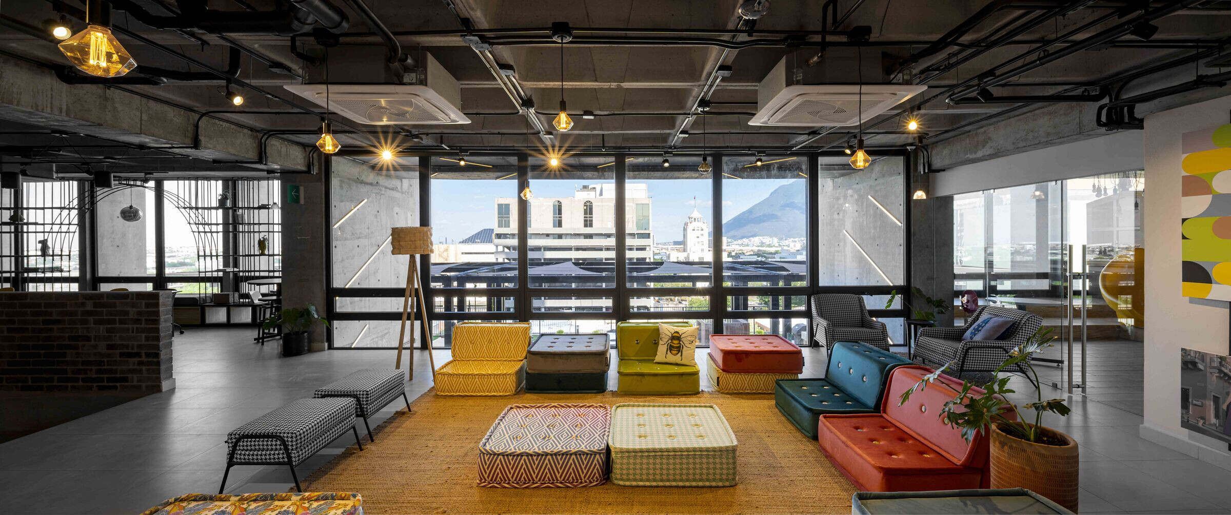 https://archello.com/story/124153/attachments/photos-videos/9 photo_credit Dove Dope