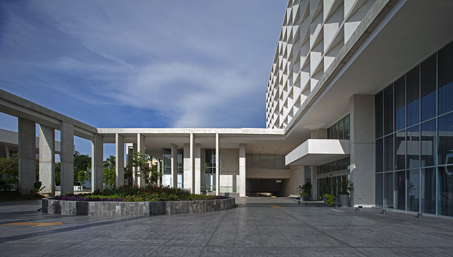 https://archello.com/story/125250/attachments/photos-videos/6 photo_credit Paul Czitrom