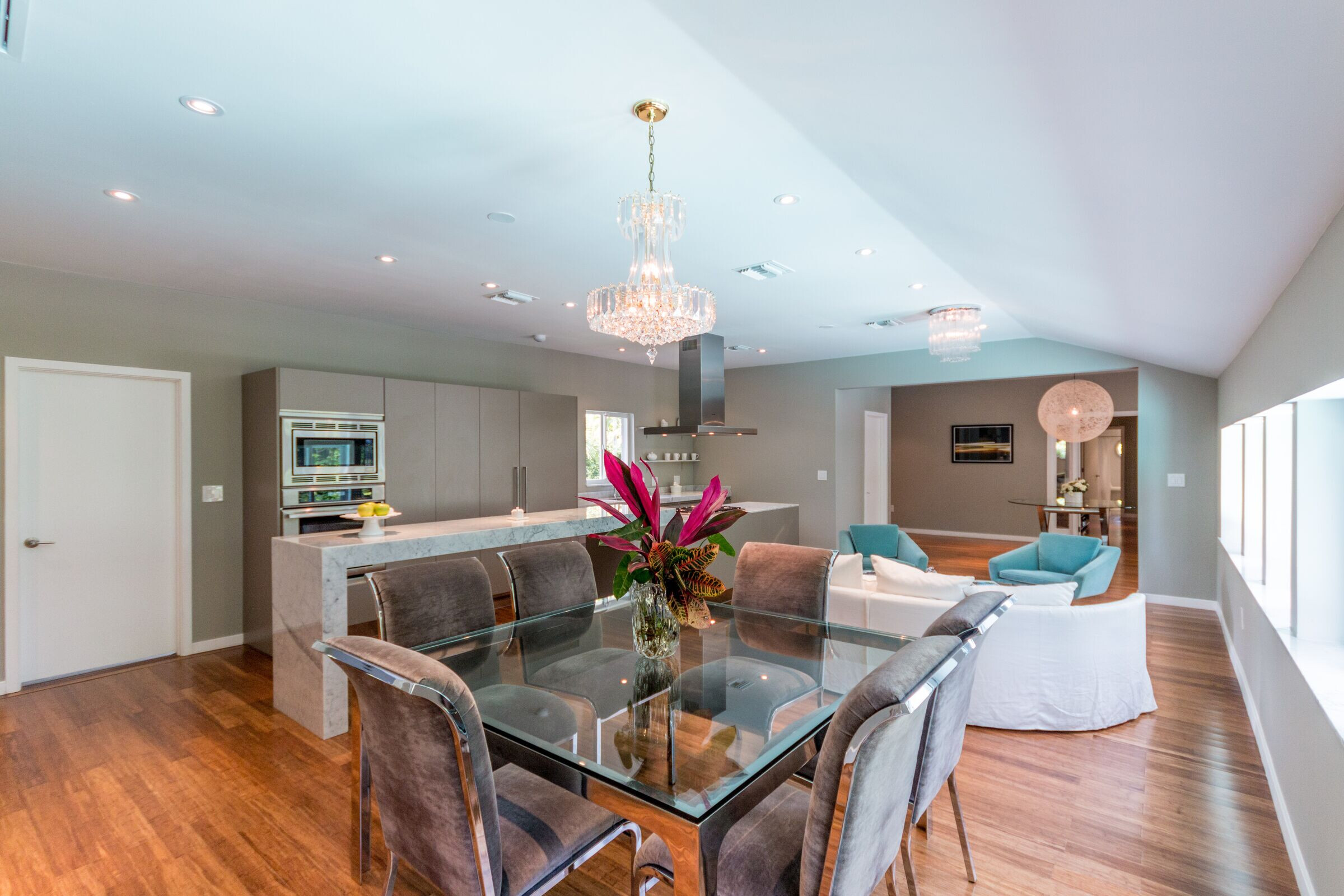 https://archello.com/story/125220/attachments/photos-videos/12 photo_credit David Osnaya. Courtesy Of Elías Group