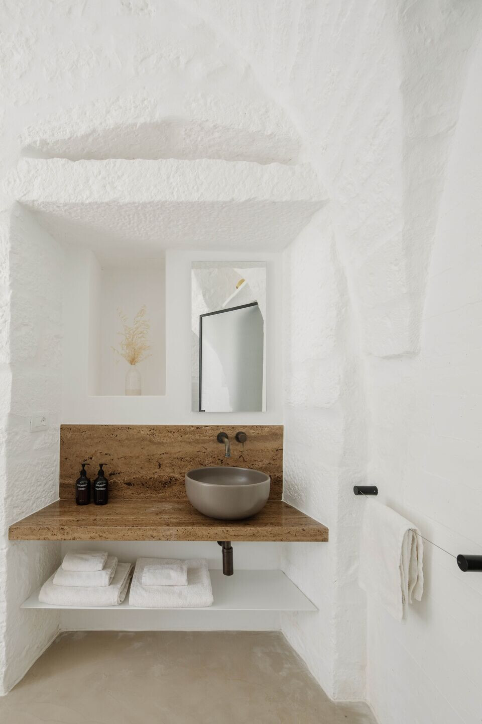 https://archello.com/story/125405/attachments/photos-videos/27 photo_credit ©️atelierdomestico