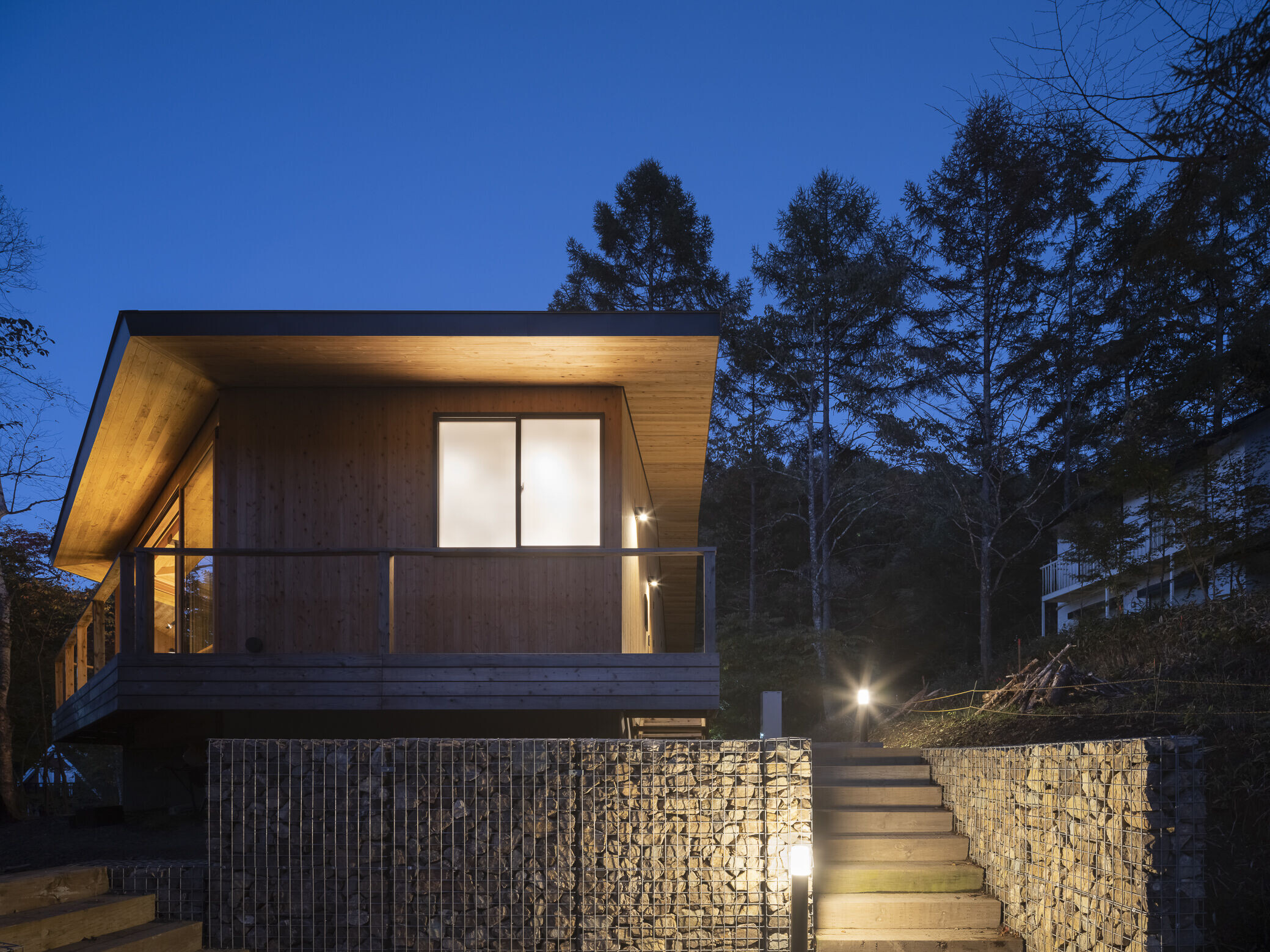 https://archello.com/story/125383/attachments/photos-videos/14 photo_credit Hiroshi Ueda