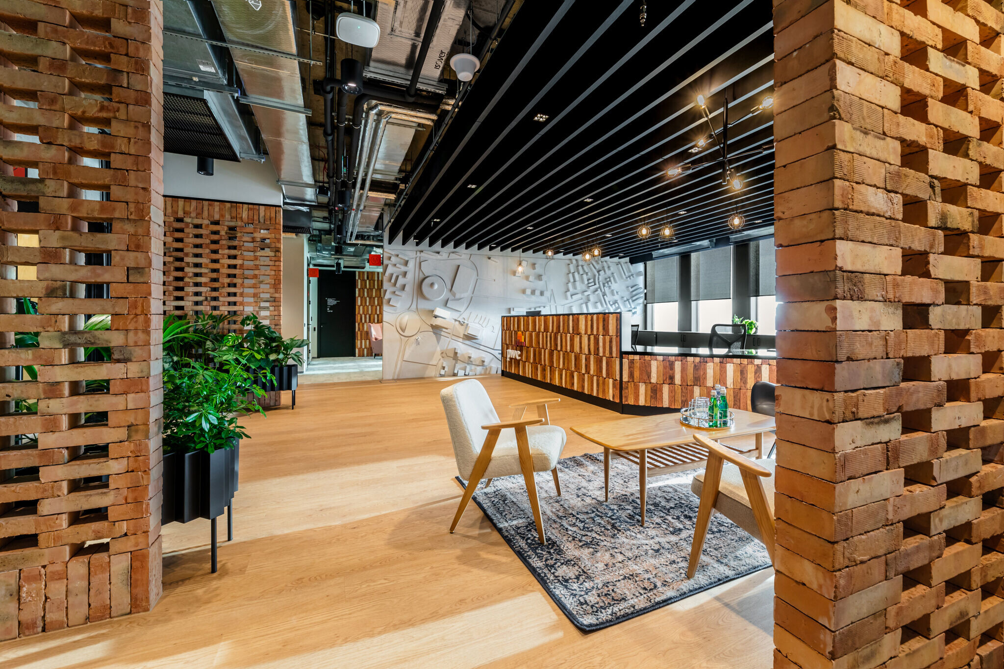 https://archello.com/story/125407/attachments/photos-videos/3 photo_credit W środku