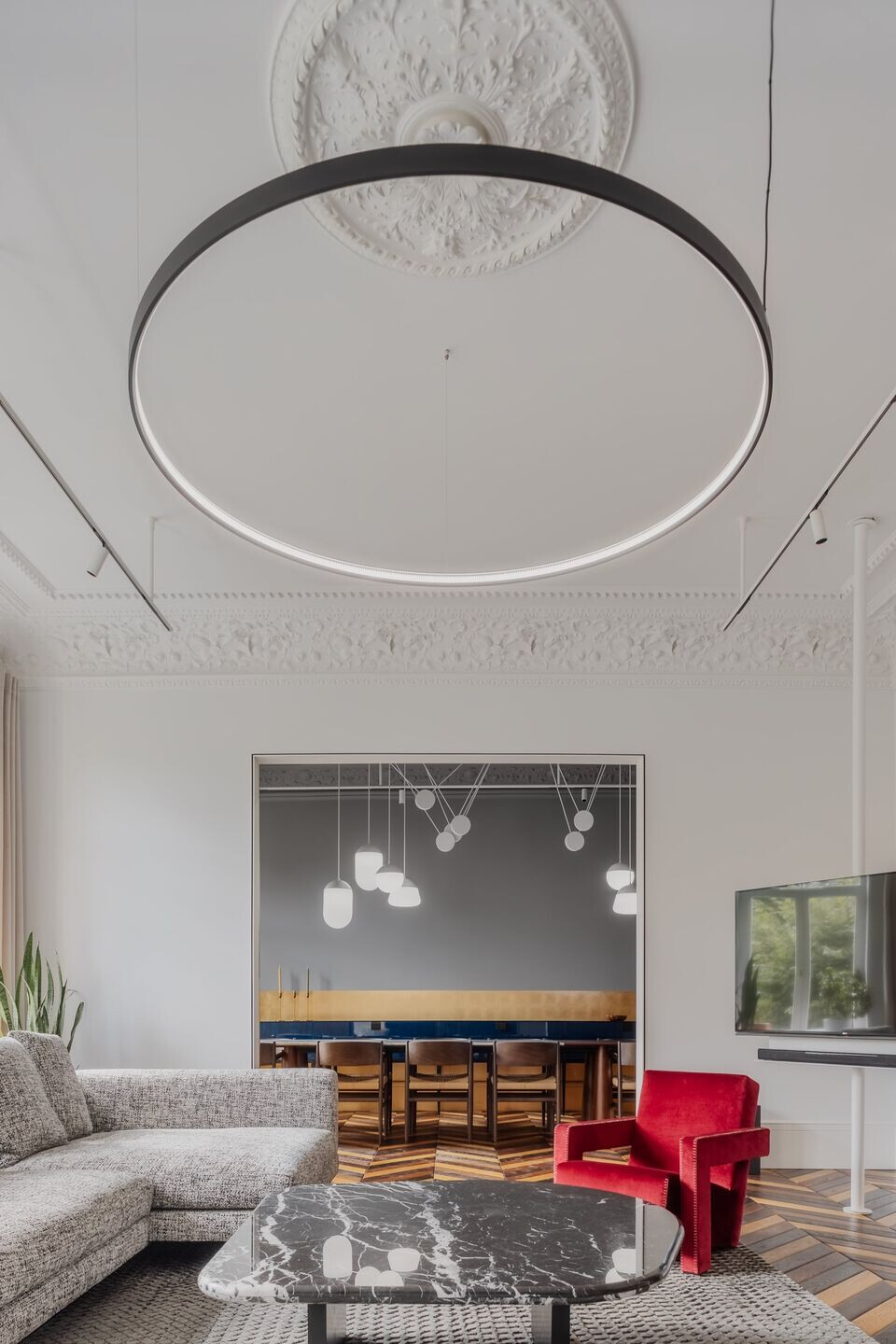 https://archello.com/story/125471/attachments/photos-videos/11