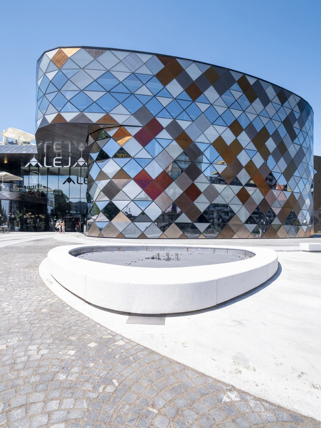 https://archello.com/story/125530/attachments/photos-videos/7 photo_credit ATP/Pierer