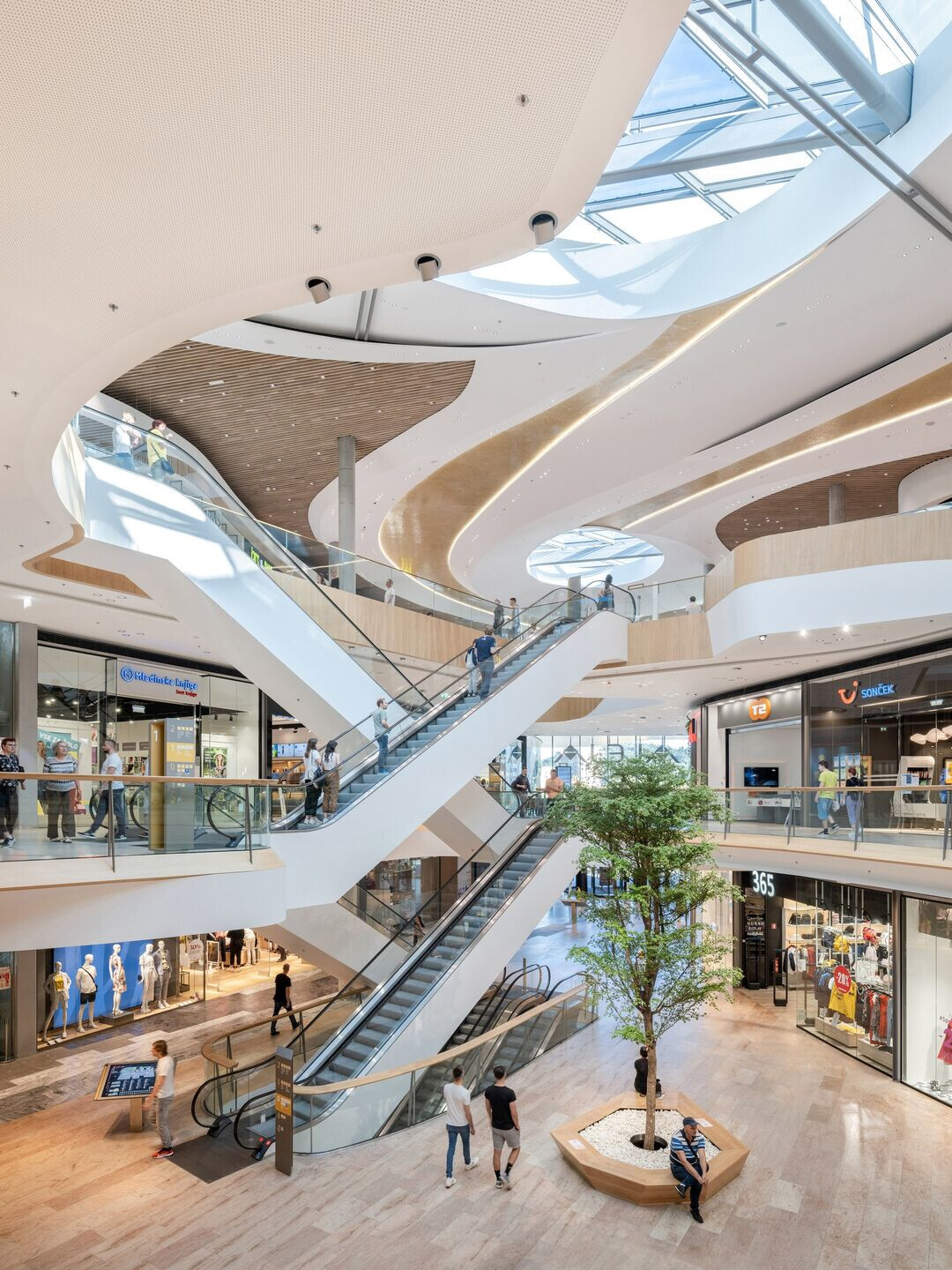 https://archello.com/story/125530/attachments/photos-videos/53 photo_credit ATP/Pierer