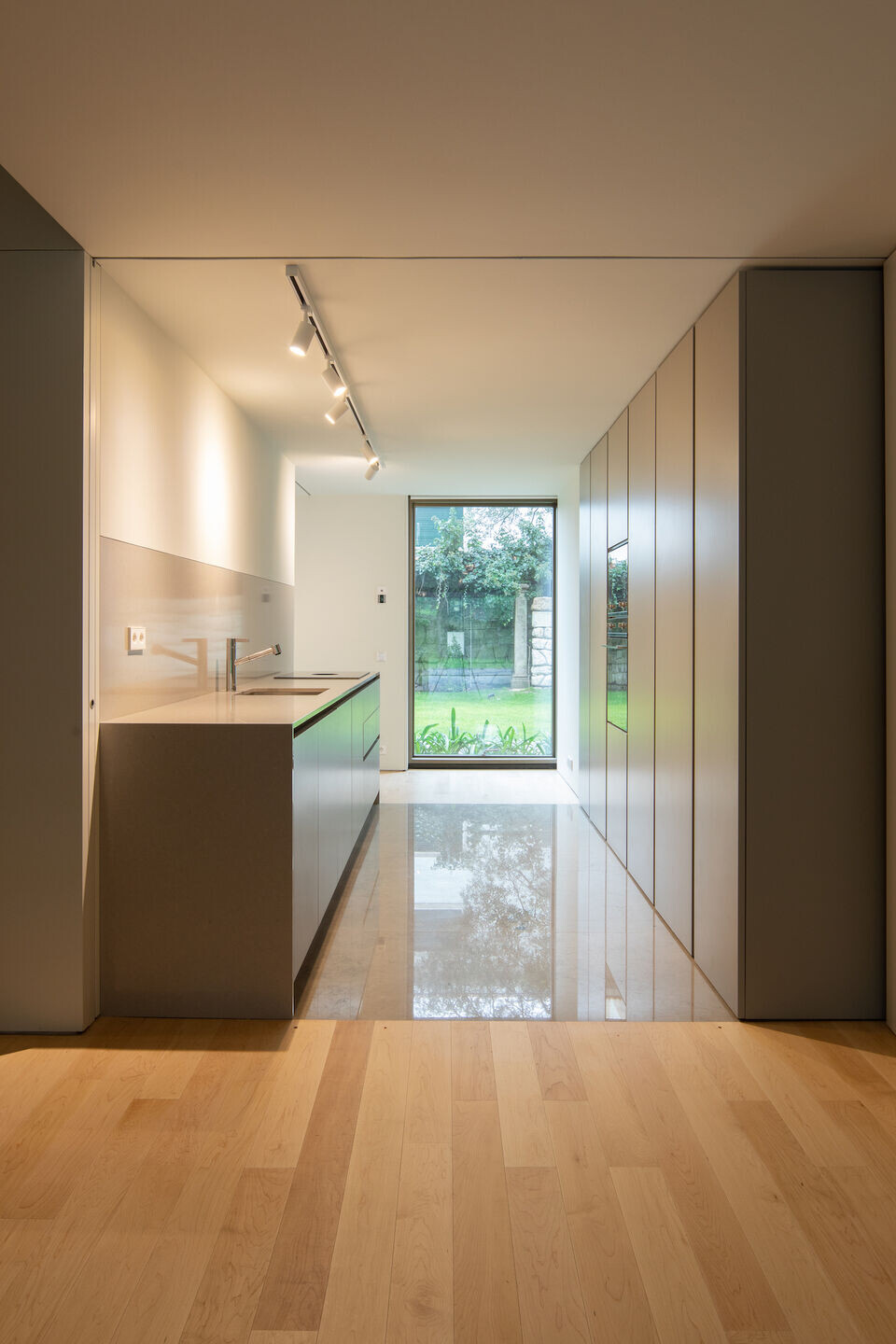 https://archello.com/story/125569/attachments/photos-videos/4 photo_credit José Campos