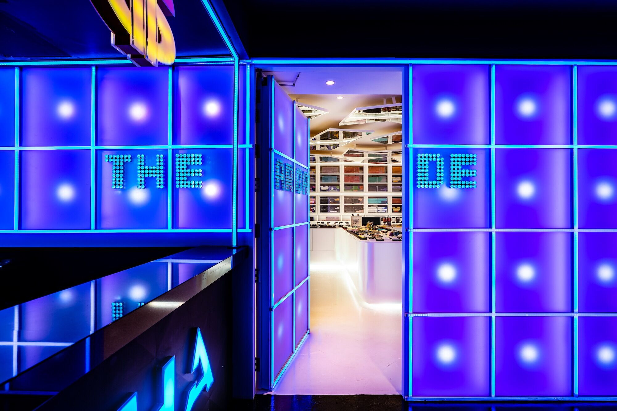 https://archello.com/story/125606/attachments/photos-videos/3 photo_credit Ivan Soh