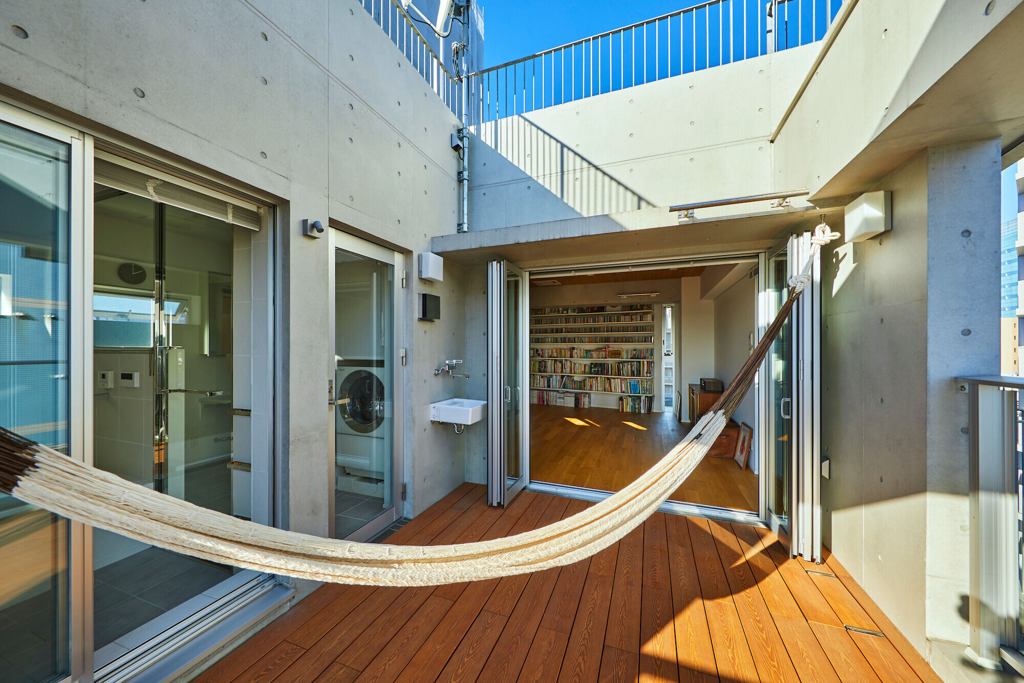 https://archello.com/story/125593/attachments/photos-videos/24 photo_credit Koji Fujii