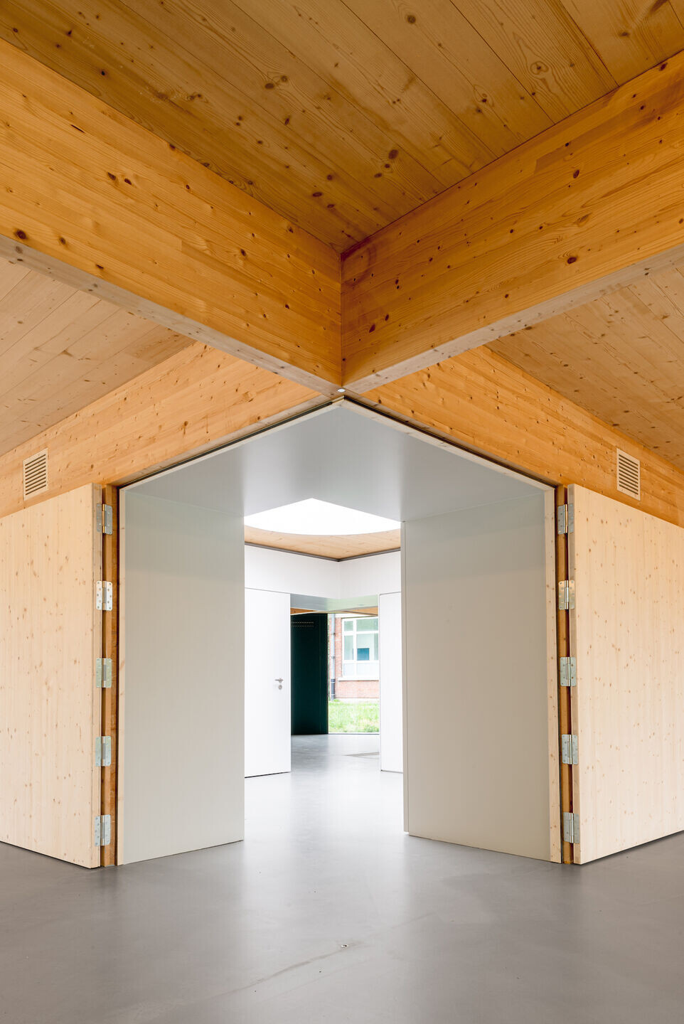 https://archello.com/story/125670/attachments/photos-videos/13 photo_credit Dieter Van Caneghem