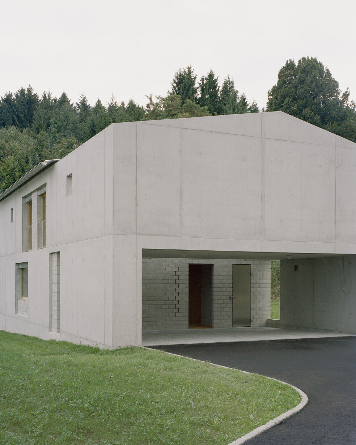 https://archello.com/story/125738/attachments/photos-videos/4 photo_credit Rory Gardiner