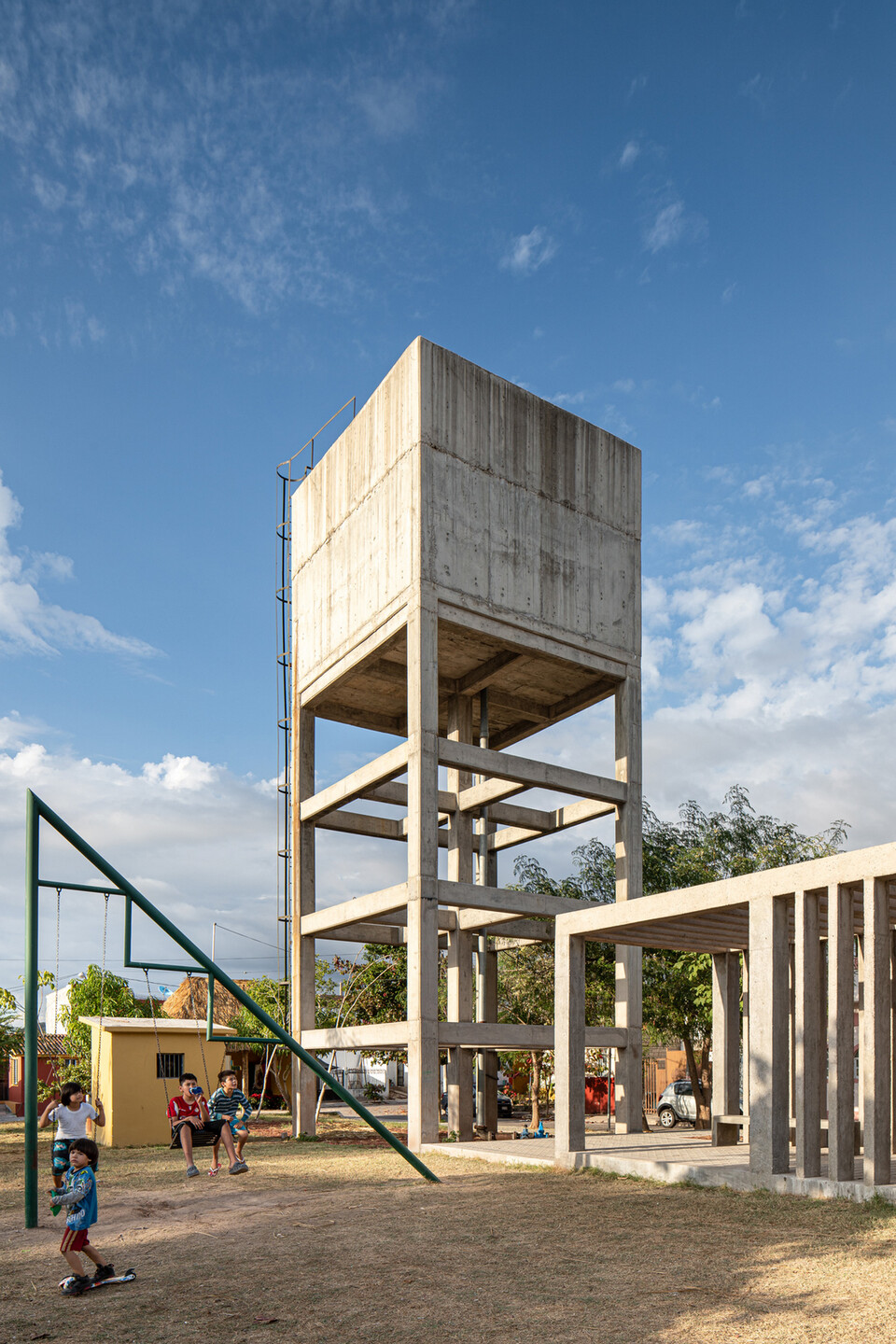https://archello.com/story/125859/attachments/photos-videos/6 photo_credit Dane Alonso + Jorge Succar