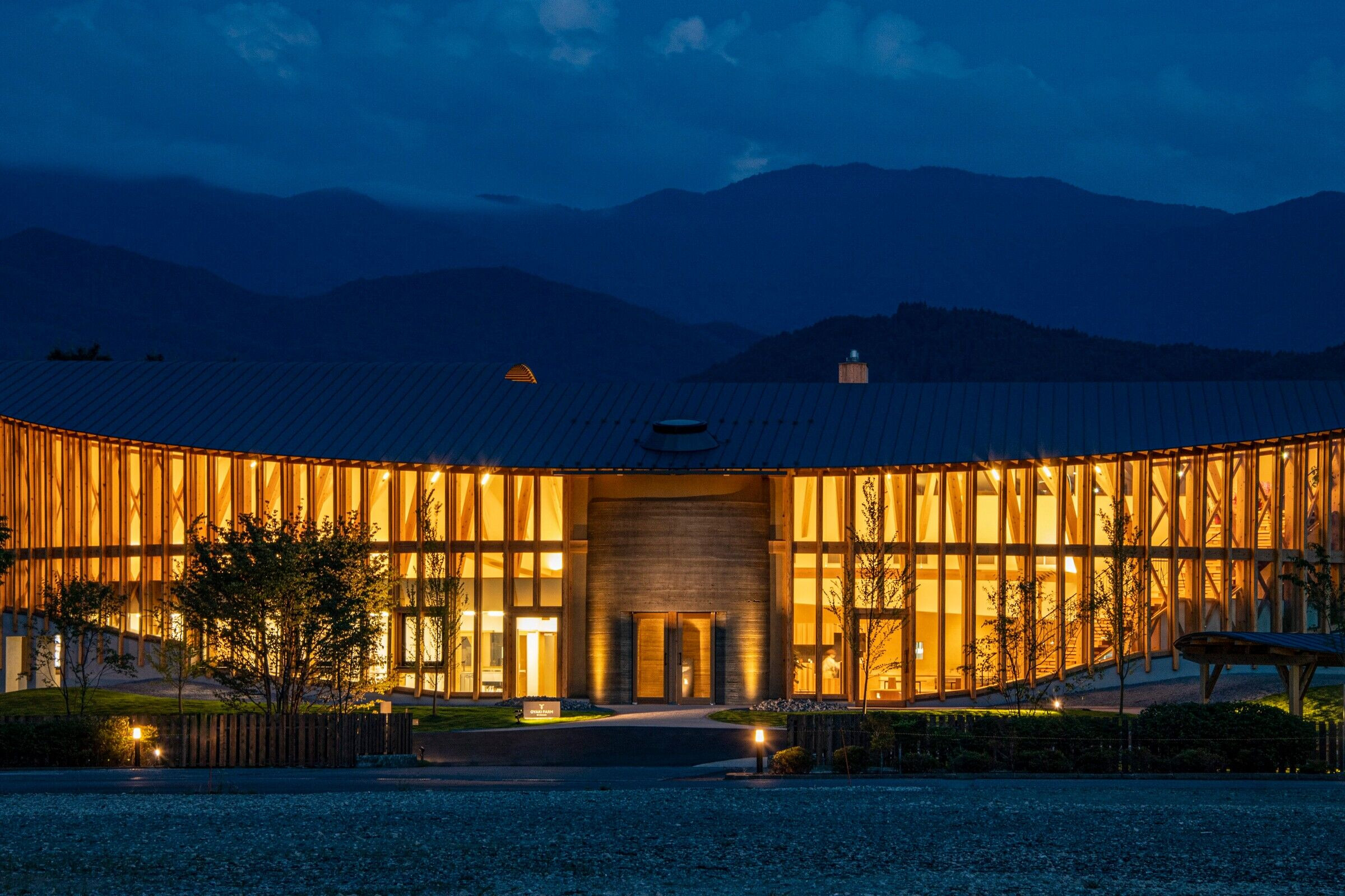 https://archello.com/story/125833/attachments/photos-videos/3 photo_credit takeshi noguchi