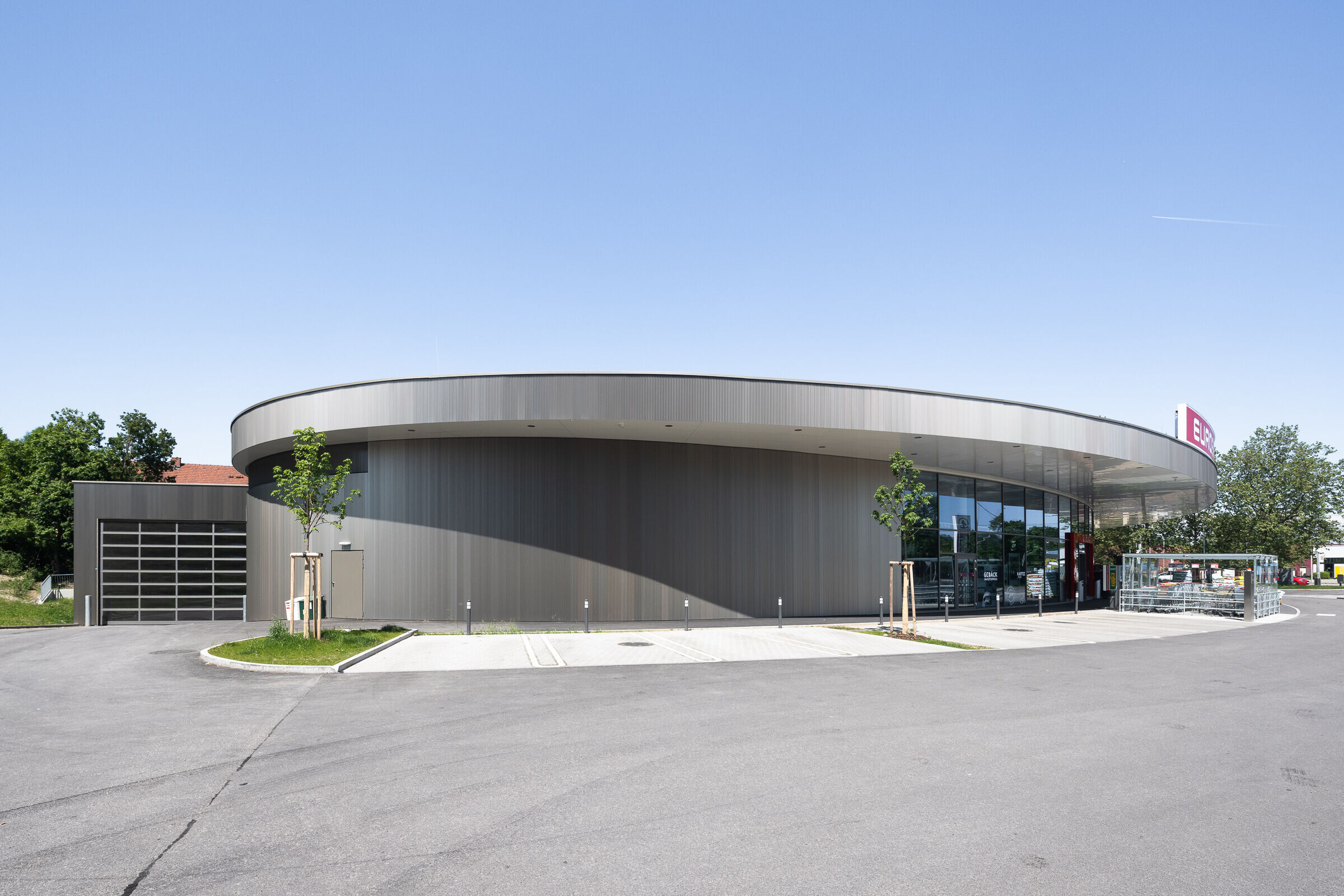 https://archello.com/story/125887/attachments/photos-videos/3 photo_credit Daniel Hawelka