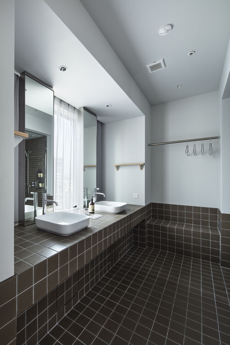 https://archello.com/story/125892/attachments/photos-videos/52 photo_credit Kenta Hasegawa
