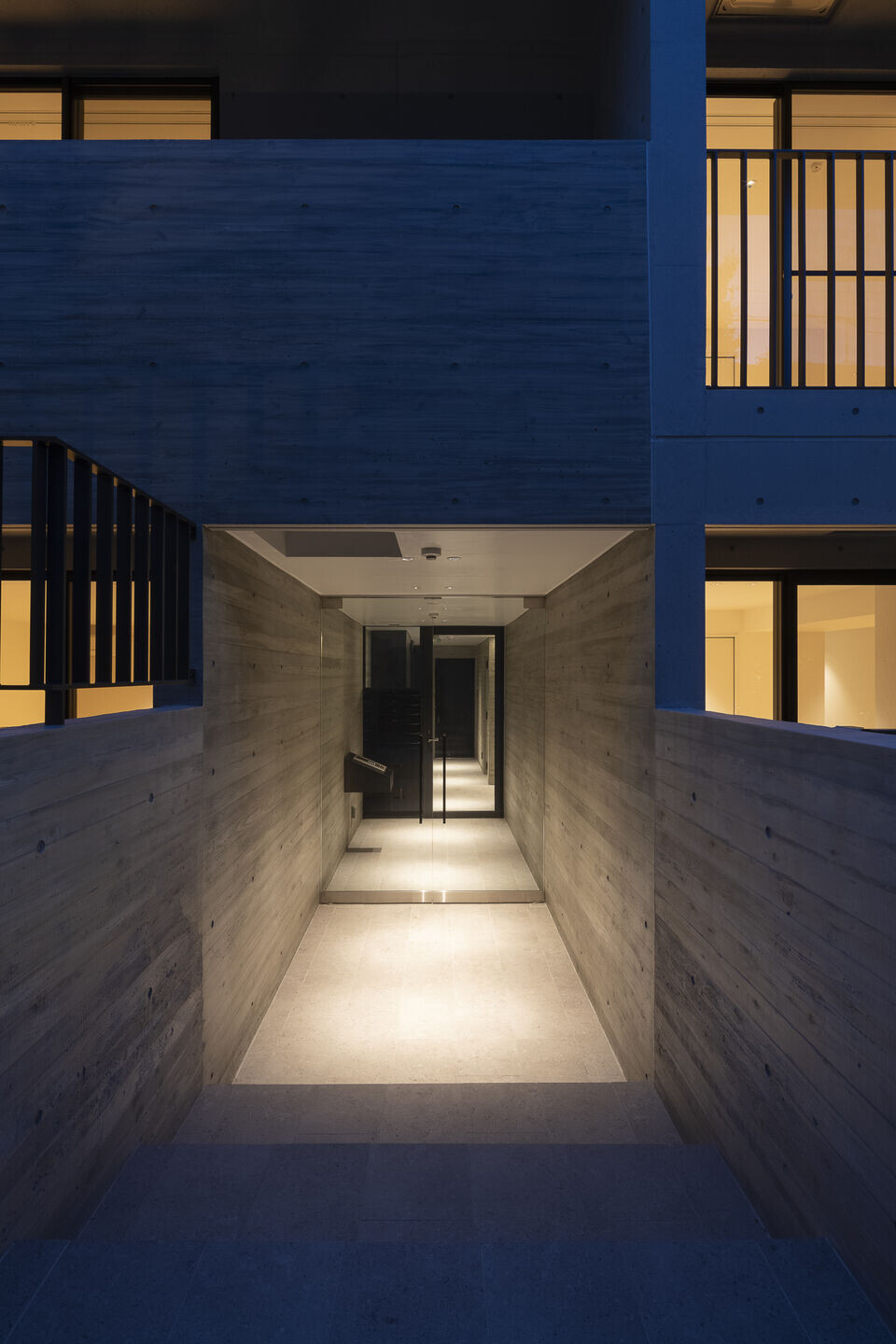 https://archello.com/story/125958/attachments/photos-videos/4 photo_credit Hiroshi Ueda