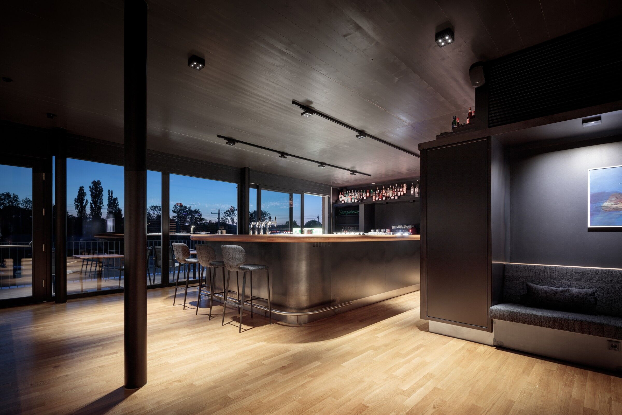 https://archello.com/story/126019/attachments/photos-videos/10 photo_credit Kurt Kuball