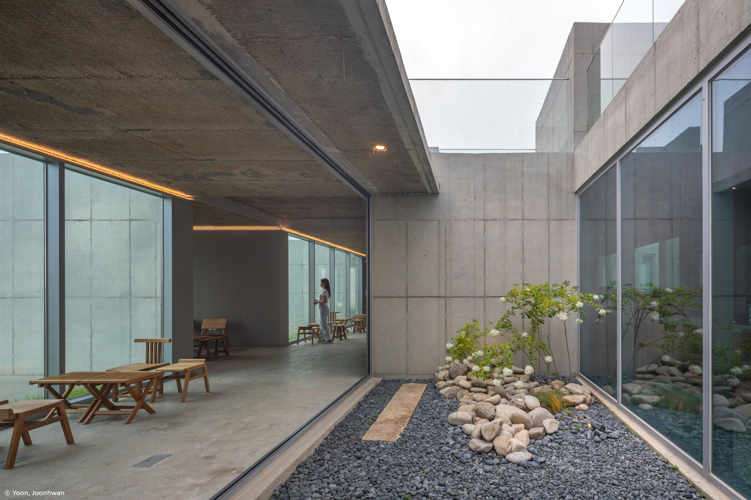 https://archello.com/story/126005/attachments/photos-videos/14 photo_credit Yoon Joonhwan