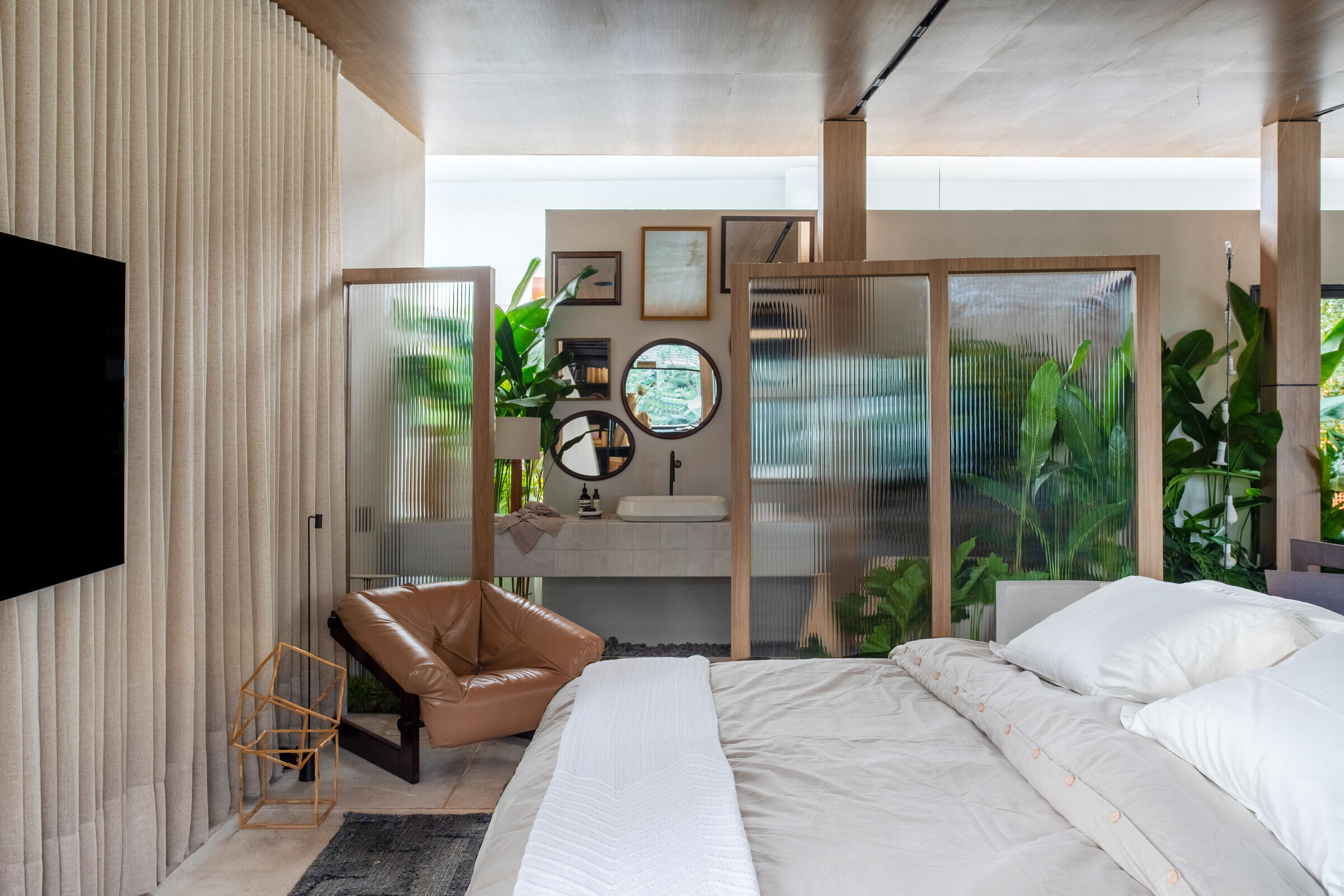 https://archello.com/story/126161/attachments/photos-videos/8 photo_credit Denilson Machado