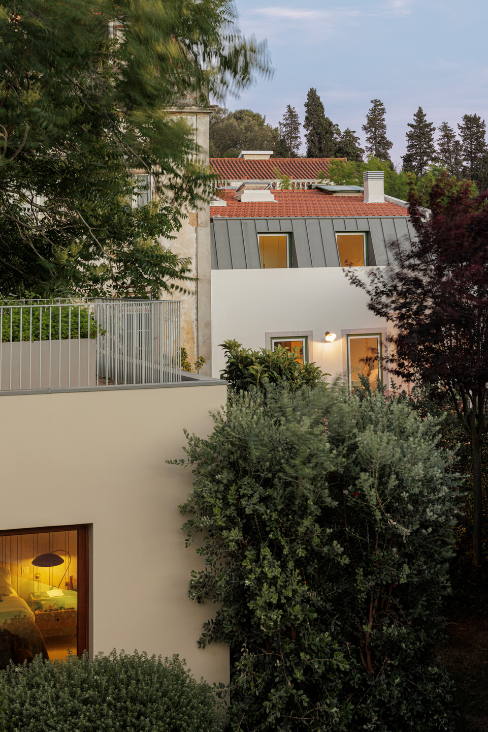 https://archello.com/story/126221/attachments/photos-videos/13 photo_credit Ivo Tavares