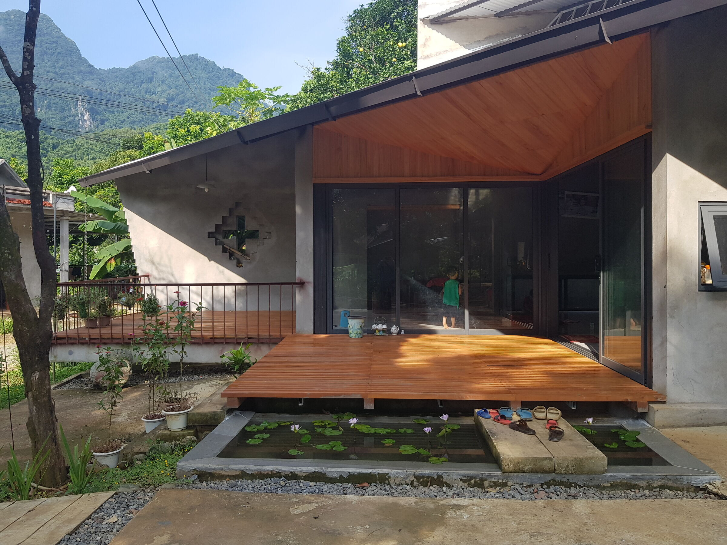 https://archello.com/story/126234/attachments/photos-videos/15 photo_credit duc cuong ha
